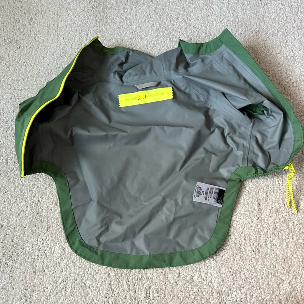 Backcountry X Petco Dog Rain Jacket - Picture 2 of 6
